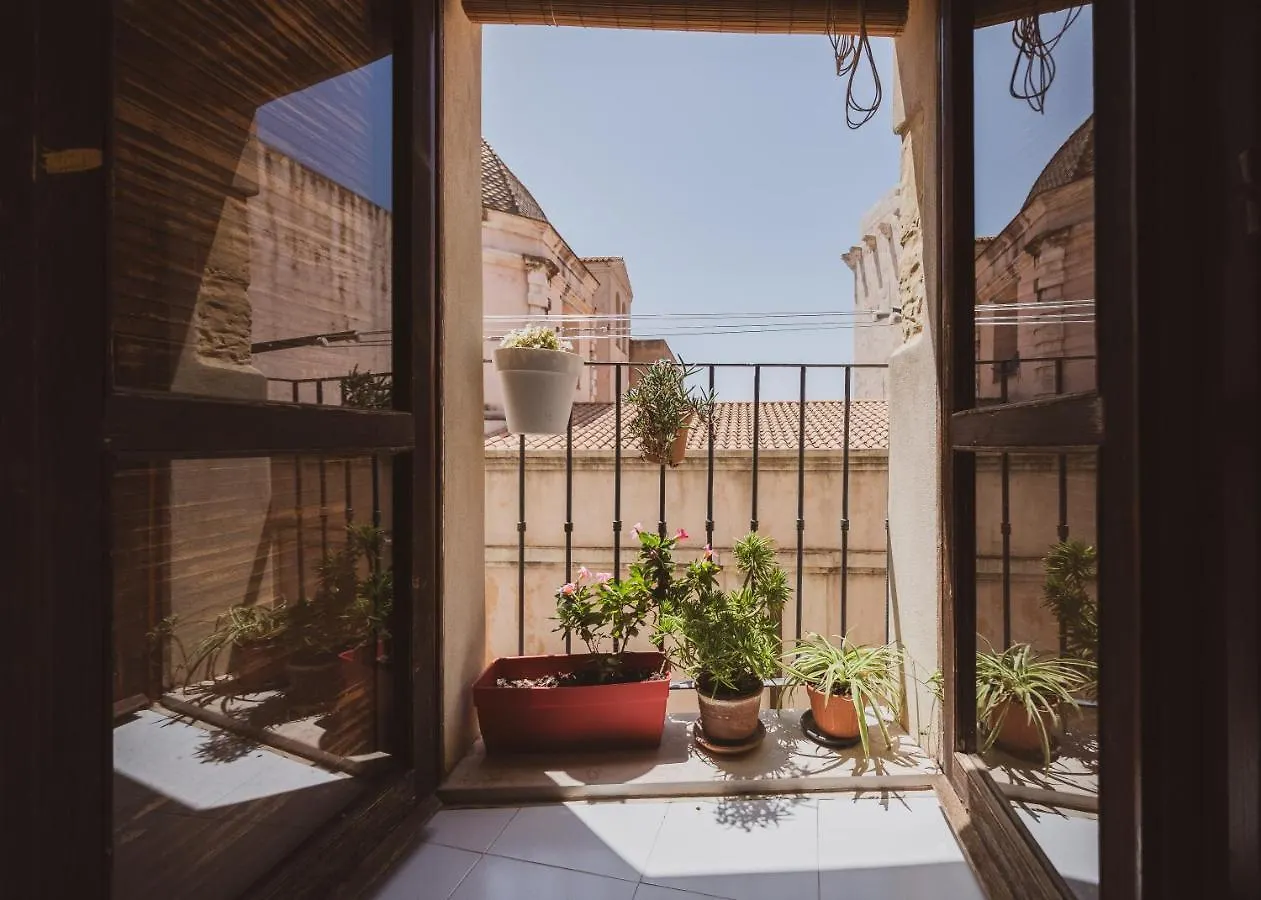 Love Tree Apartment Cagliari Italy